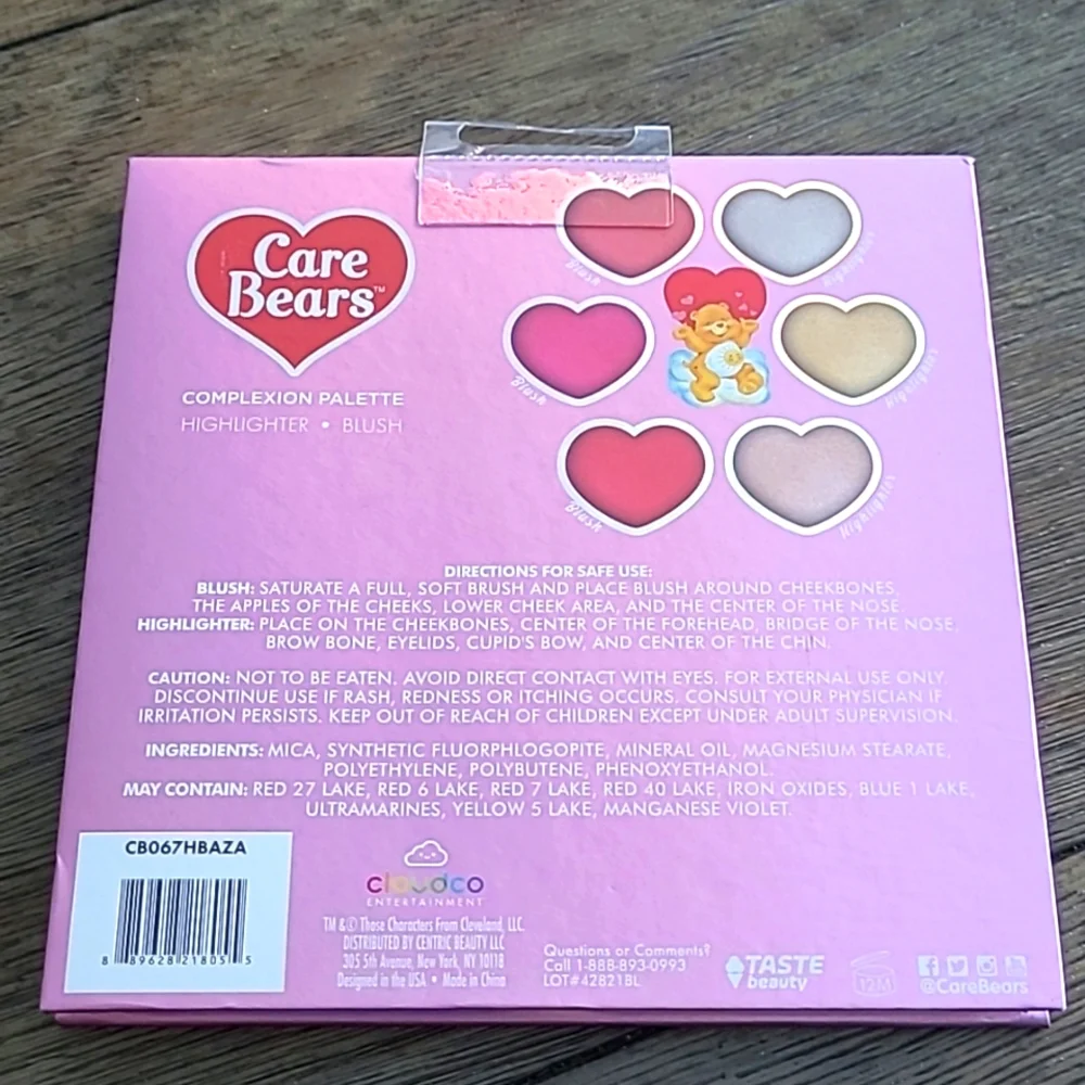 Care Bears Complexion Palette Blush & Highlighter 6 Shades NWT Sealed